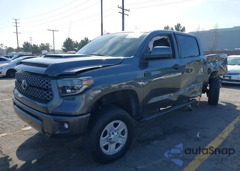 2019 Toyota Tundra Sr5 5.7L V8 из США, поврежденный, VIN 5TFDY5F1XKX839543